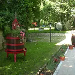Feriegård Valle Degli Arci Castel Madama